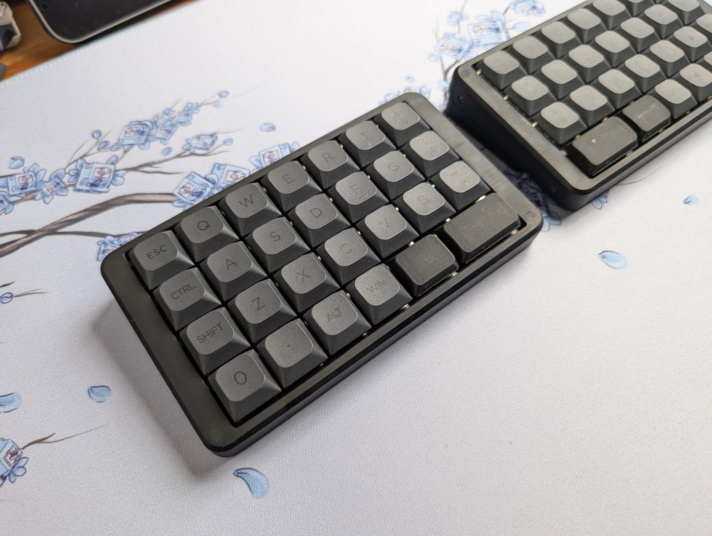 40%分割キーボード GoFortySplit